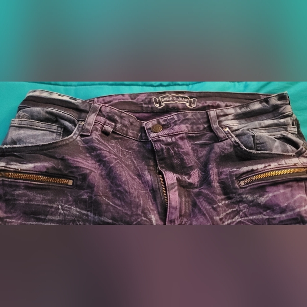 Jeans - Picture 3 of 4